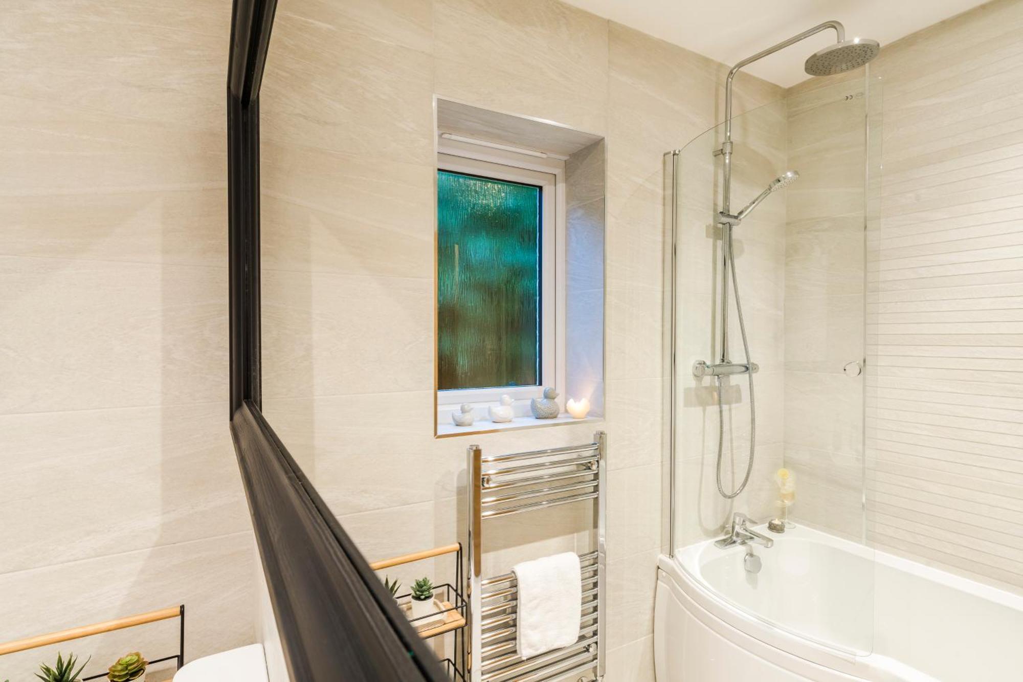 Вилла Pet Friendly With A Hot Tub Hednesford Экстерьер фото